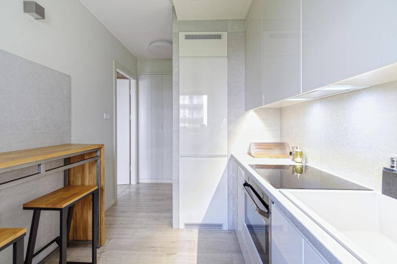 Hello Zajezdnia Wrzeszcz With Private Parking Apartment *